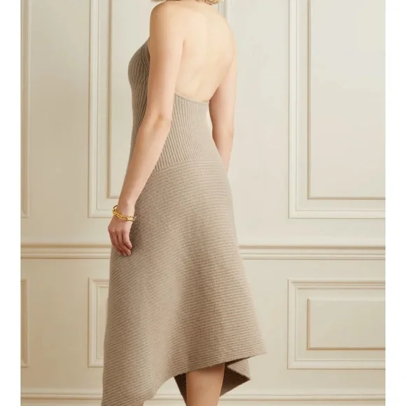 Cult Gaia's 'Akiko' dress - Picture 3 of 7